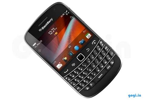 blackberry bold   review features  price  india