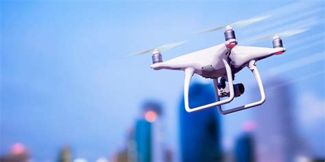 tackling urban mobility lessons learned operating drones  urban environments eurocontrol