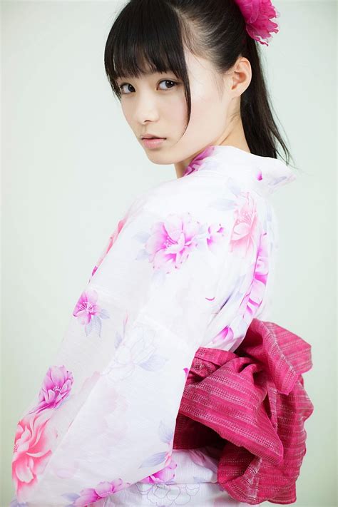 Hoshina Mizuki 星名美津紀 Kawaii Kimono Girls