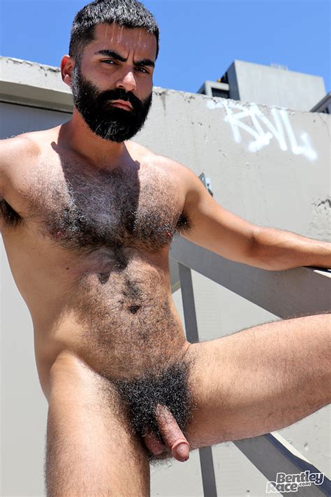 le blog gay naturiste nu masculin à poil et rencontre entre hommes nus 1er experience