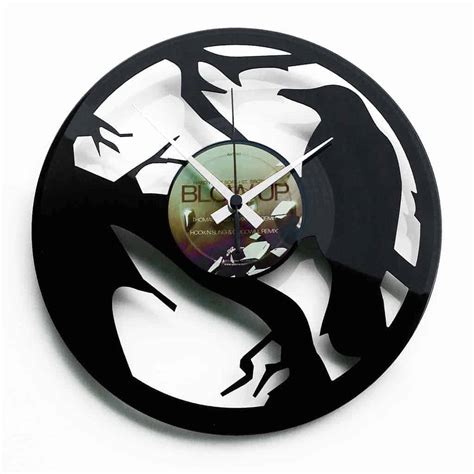crow vinyl record clock wwwdiscoclockcom