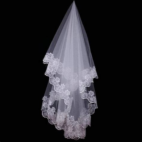150cm Short Wedding Veil Lace Appliqued Edge Tulle Bridal Veil 1 Layer