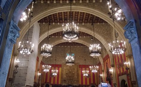 casa de la ciutat consell dels cent barcelona barcelona