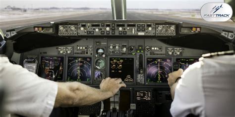 Sistemas De Seguridad En La Cabina De Un Avión Fast Track Aviation
