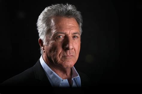 dustin hoffman apologizes  allegations   sexually harassed   year  intern