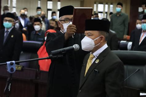 saifuddailah resmi menjabat ketua dprd kota bekasi periode