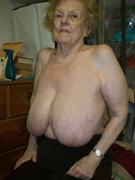huge collection of big boobs mature and grannies 4 blue64