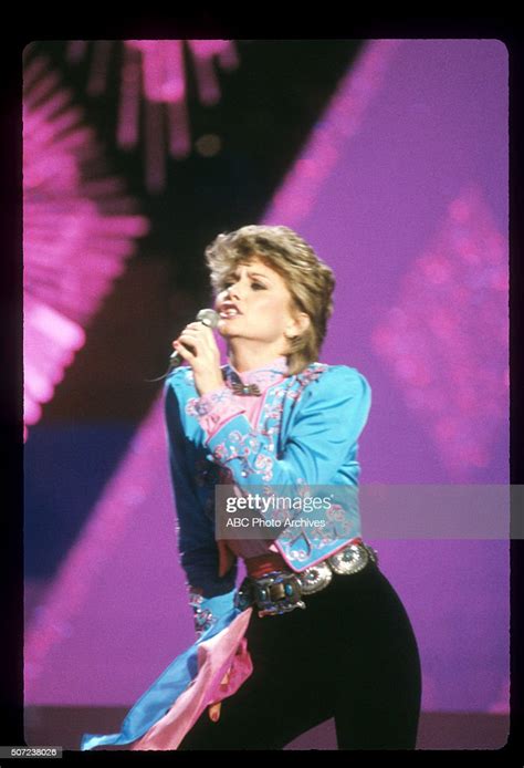 January 25 1982 Olivia News Photo Getty Images