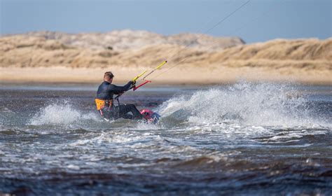 leuke outdoor activiteiten op het strand van terschelling officiele website van terschelling