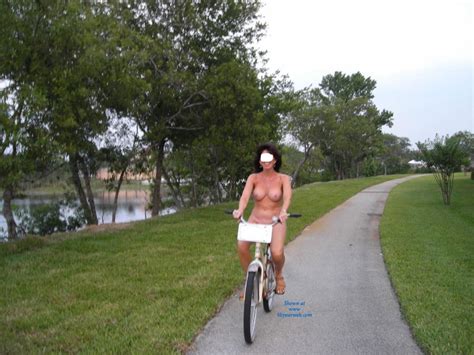 nude bike ride september 2013 voyeur web