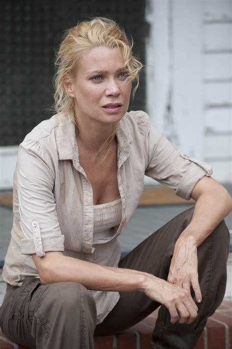 Laurie Holden From Walking Dead To Real Life Hunter Of Sex Criminals