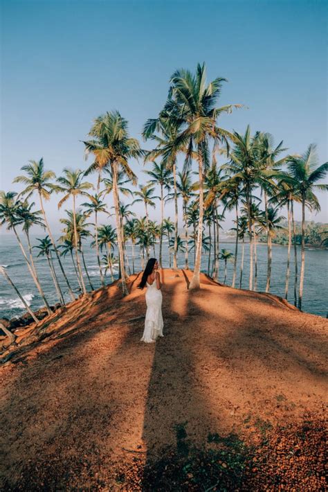Sri Lanka Bride Wears Wedding Dress In 33 Countries On Honeymoon