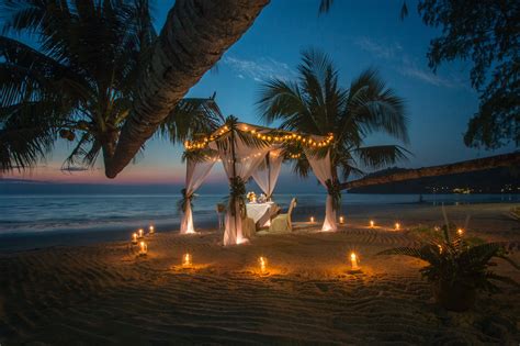 beach romantic setup marriage