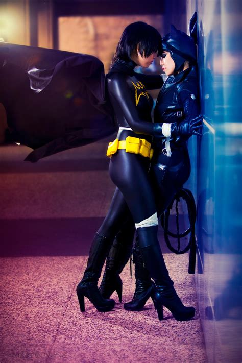 Batgirl Vs Catwoman By Martinwongarts On Deviantart