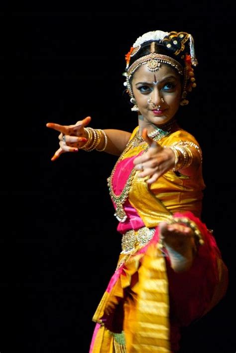 dakshina daniel phoenix singn style dance bharata natyam