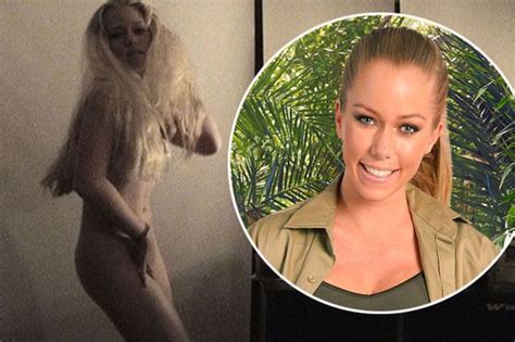 i m a celebrity s kendra wilkinson s secret lesbian sex tape revealed irish mirror online