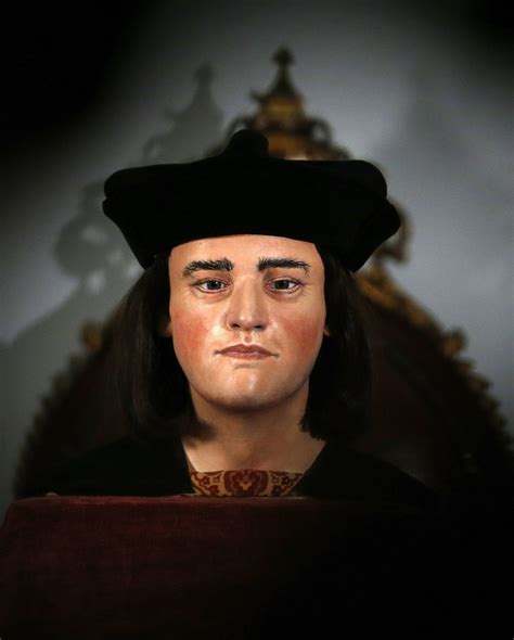 richard iii buried  leicester cathedral  dignified send