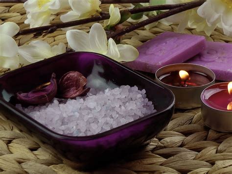 Aromatherapy And Reflexology Ease Side Effects For Cancer Patients