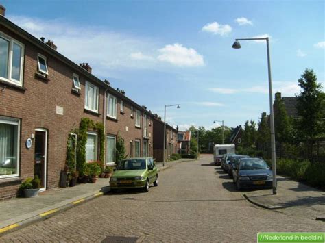 poortugaal welhoeksedijk luchtfotos fotos nederland  beeldnl