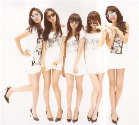 Snsd Mini Album Gee Girls Generation Kpop Girls Fashion