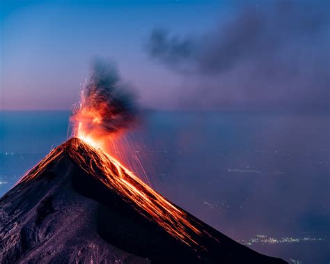 eruptiile vulcanice de intensitate moderata pot declansa  catastrofa