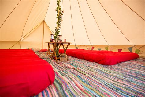 Bell Tents 4 Hire 2posh2pitch Bell Tent Glamping Holidays Tent