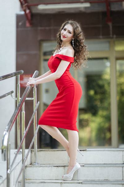 20 Years Old Stunning Woman For Marriage Mariya From Nikolaev