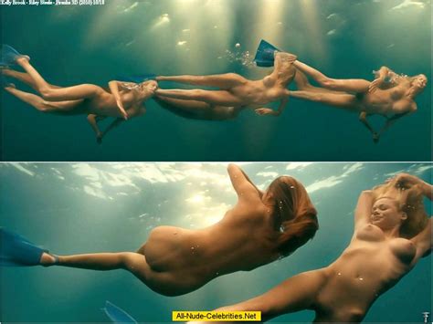kelly brook fully nude scenes from piranha 3d with riley steele