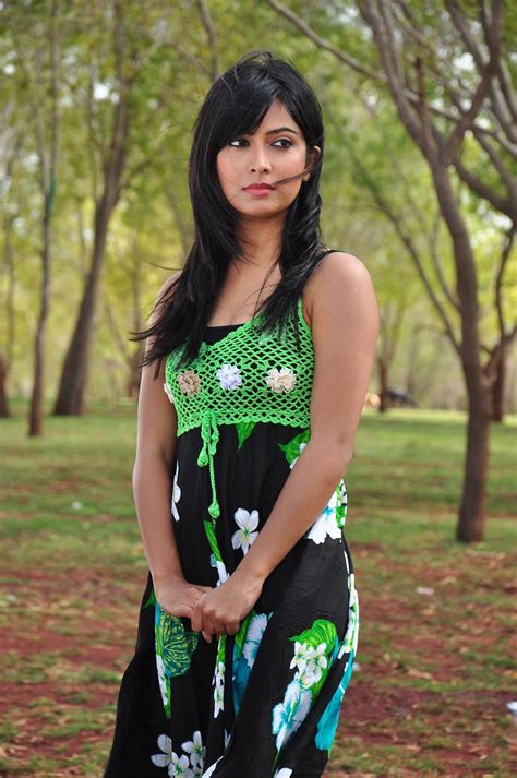 Radhika Pandit Hot Look In Bikini Wallpapers And Full Hd