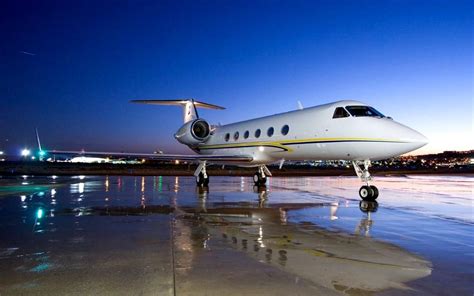 gulfstream iii wallpaper  aircraft photo gallery airskybuster
