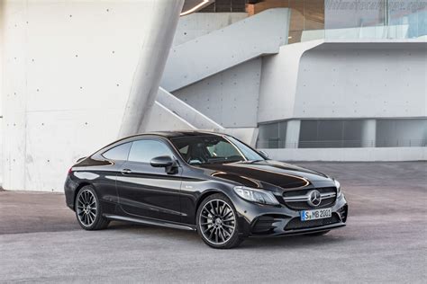 mercedes amg   matic coupe images specifications  information
