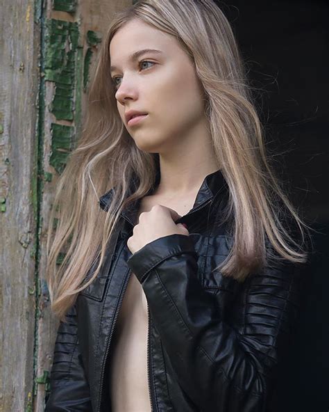 Viktoriya D Rare Viktoriya • Instagram Photos And Videos Beauty