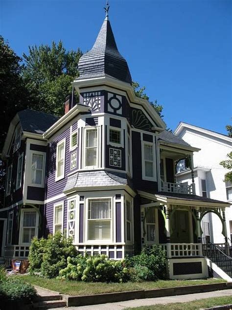 images  decidedly victorian houses  pinterest queen