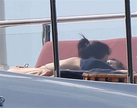 kendall jenner and harry styles pictured kissing on luxury