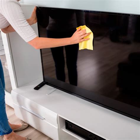 properly clean  flat tv screen clean flat screen tv clean tv