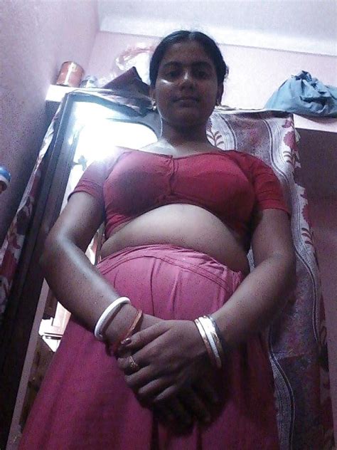 marathi housewife open sari blouse shows big boobs