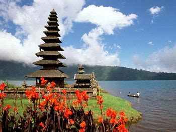 indonesia informations  indonesia     holiday