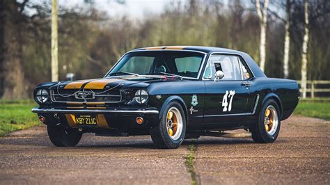 ford mustang  sport coupe notchback race car youtube
