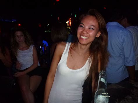 pantieless girl pu upskirts in samui bars part 3 may 2012 voyeur web