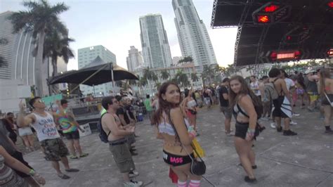 crazy people dancing at ultra music festival miami youtube