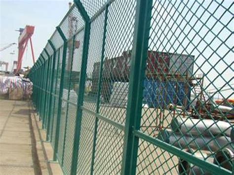 Expanded Metal Fence For Higher Security Fencing And Barriers