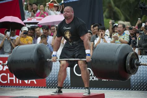 paper worlds strongest man brian shaw deadlifts  pounds video