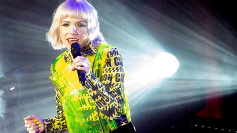 review carly rae jepsen plays ryman auditorium in