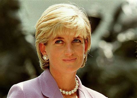 life death  netflixs  crown princess diana remains  queer icon
