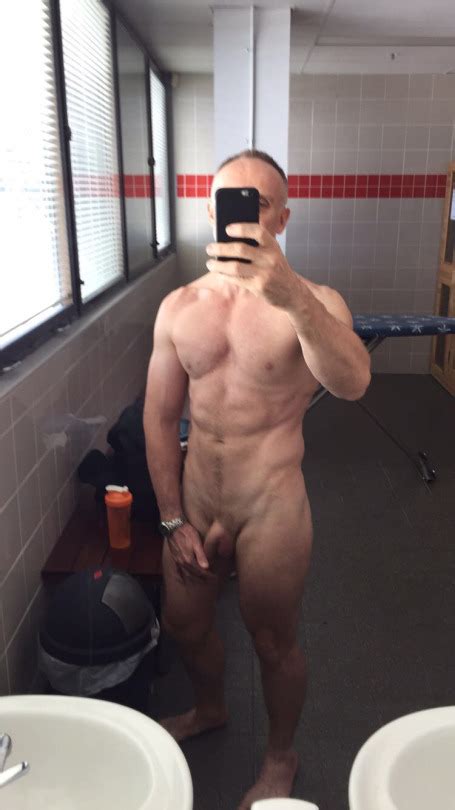 fit daddy self shots my own private locker room