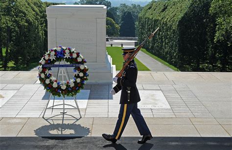 arlington national cemetery caps  year  tomb   unknowns