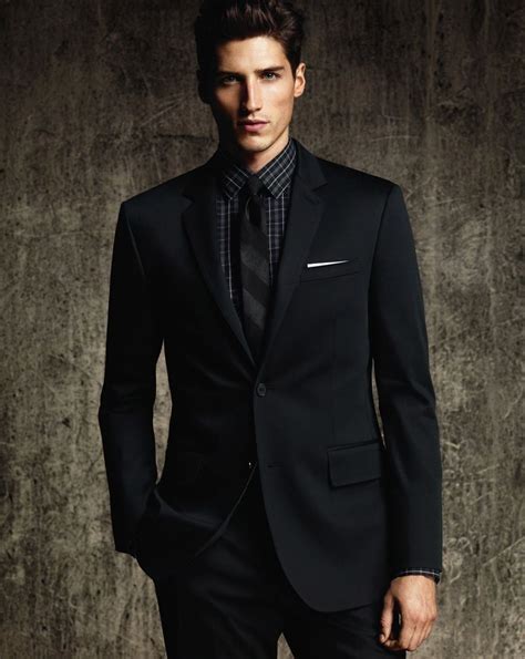 man   black suit     dressed men black  white