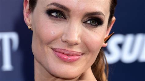 angelina jolie confirms cleopatra movie in bbc interview huffpost uk
