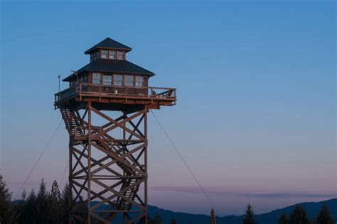 enjoy  unique vacation    fashioned fire lookout tower