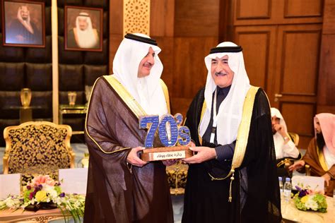 الأمير سعود بن نايف يكرم جيل الذهب للكرة السعودية صحيفة جواثا الإلكترونية
